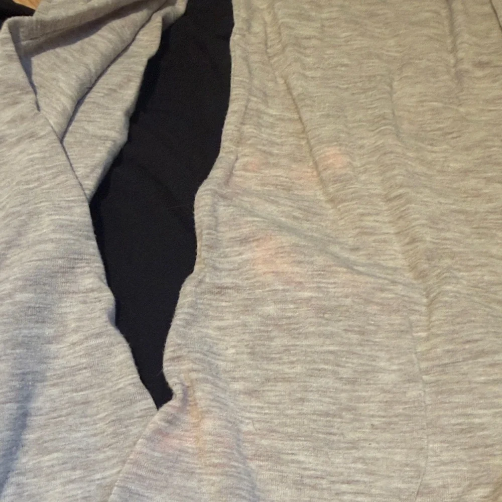 Tommy John pajama pants set in Black and Light tan - Picture 5 of 6